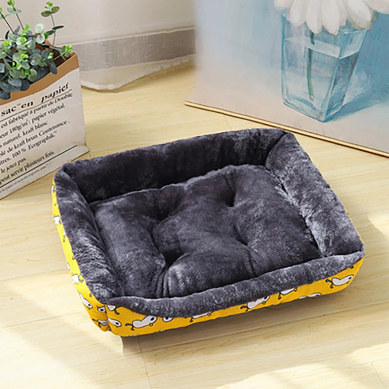 RoyalComfort™ Warm Pet Sofa – Orthopedic Fleece Dog & Cat Bed